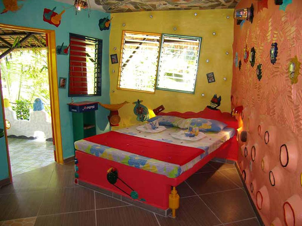 Takatuka Beach Resort Sipalay Δωμάτιο φωτογραφία