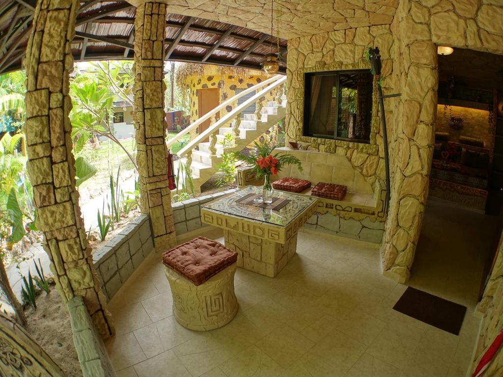 Takatuka Beach Resort Sipalay Εξωτερικό φωτογραφία