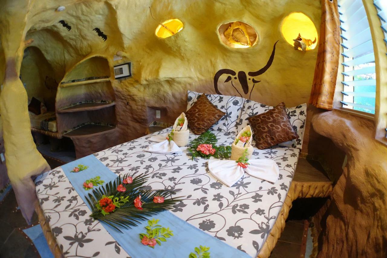 Takatuka Beach Resort Sipalay Εξωτερικό φωτογραφία